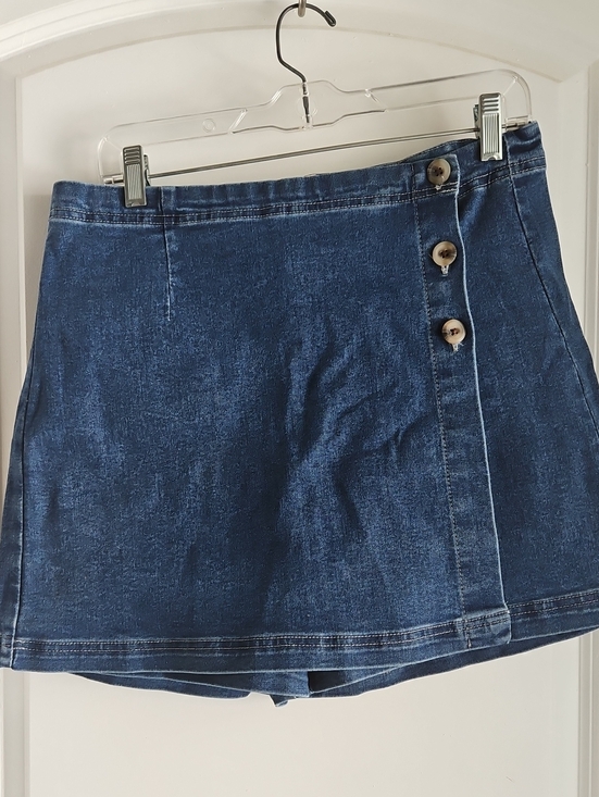 Curve Appeal Pants - High-Rise Denim Button Skort - Blue